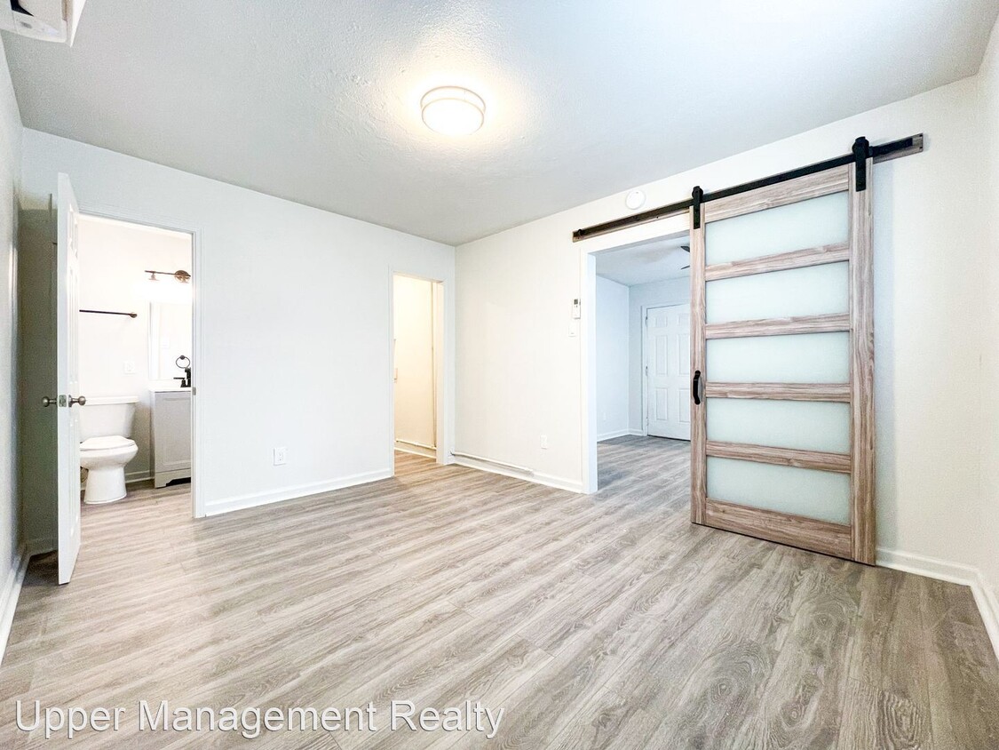 Primary Photo - 1 br, 1 bath Apartment - 2114 Toledano Str...