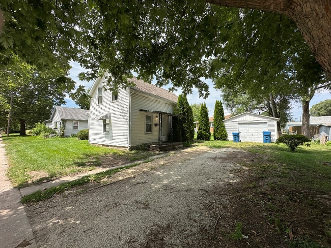 Building Photo - 287 Greenwood Ave