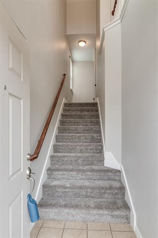 Building Photo - 2588 Chambers Dr