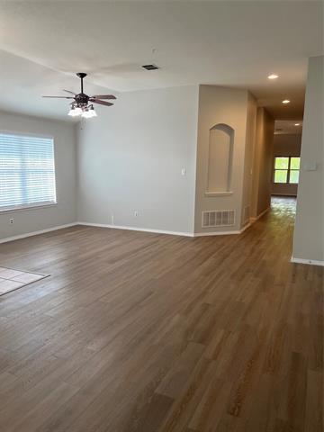 Building Photo - 12048 Gold Creek Dr E