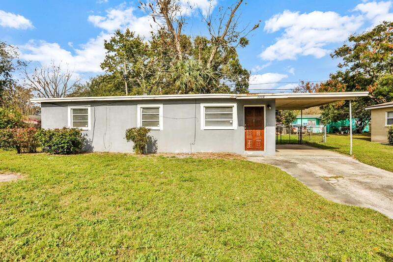 Foto principal - 1115 Lincoln Terrace