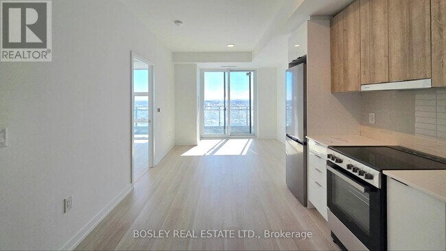 Photo du bâtiment - 9751 Markham Rd