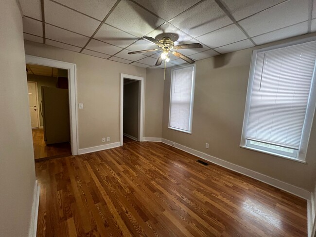 Building Photo - COMING SOON - Traditional 3BD/2BA Home w/ ...