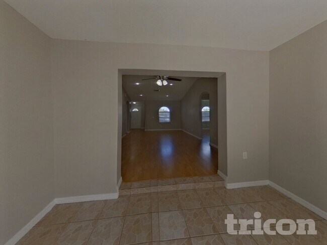 Building Photo - 2305 Cutler Ct