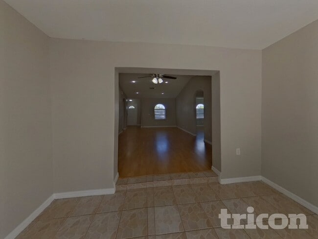 Foto del edificio - 2305 Cutler Ct