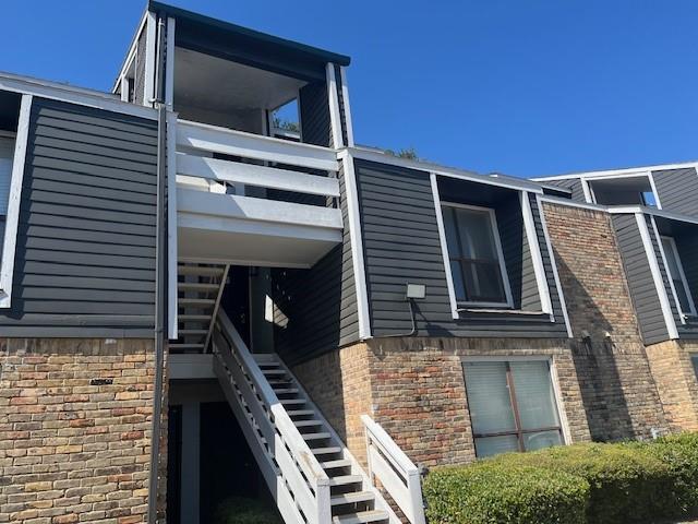 Foto del edificio - 5840 Spring Valley Rd