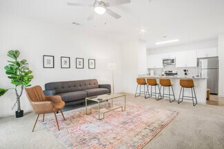 Building Photo - 8325 Coventry Ct