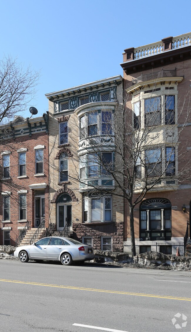 540 Madison Ave, Albany, NY 12208 Apartments Albany, NY