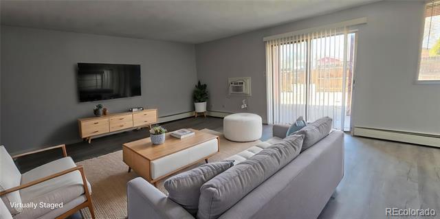 Foto del edificio - 1309 Coffman St