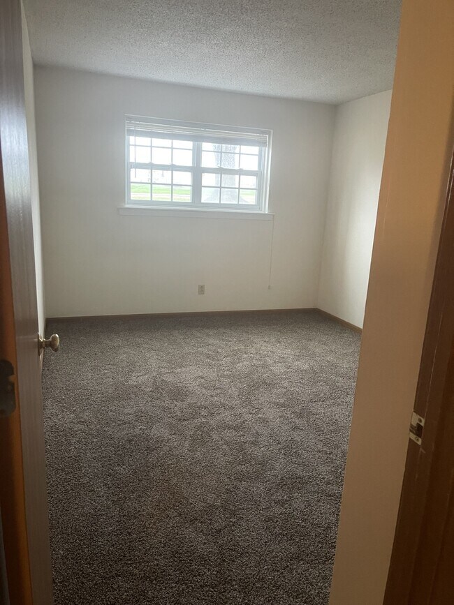 Foto del edificio - 1648 Towne Dr