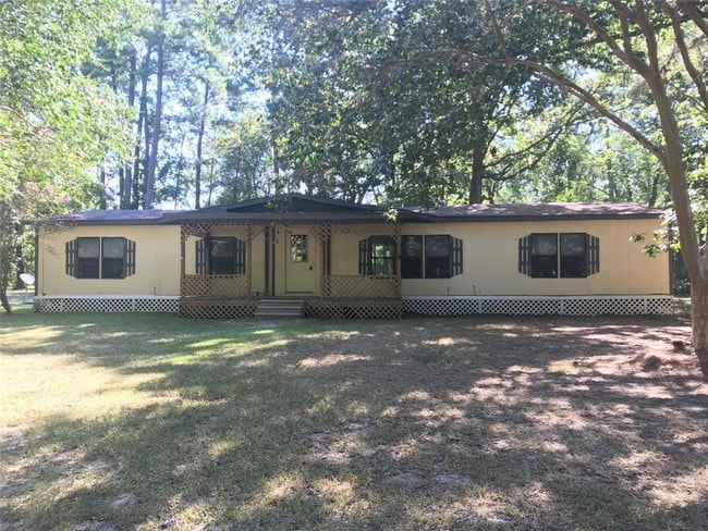 Building Photo - 15993 Oak Creek Cir
