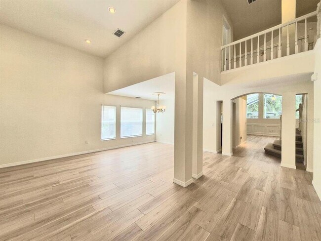Foto del edificio - 2214 Green Oaks Ln