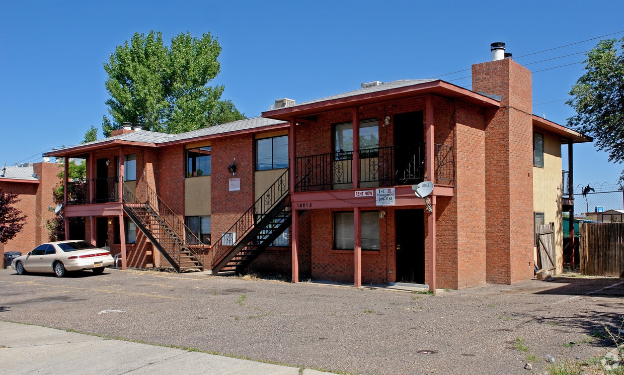 Primary Photo - 12843 Dorado Dr SE