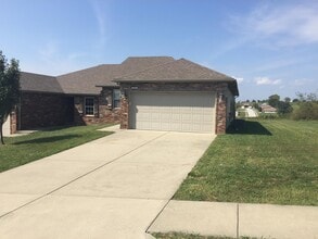 Building Photo - 1115 N Missouri Dr
