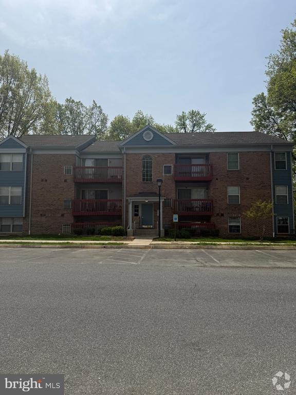Building Photo - 1302 Sugarwood Cir