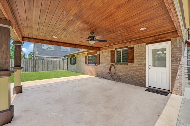 Foto del edificio - 4806 Hickorygate Dr
