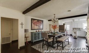Foto del edificio - 2102 W Mistletoe Ave