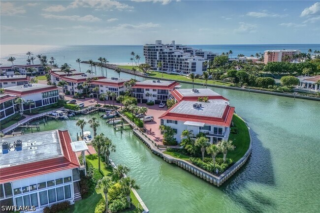 Foto del edificio - 2258 Gulf Shore Blvd N