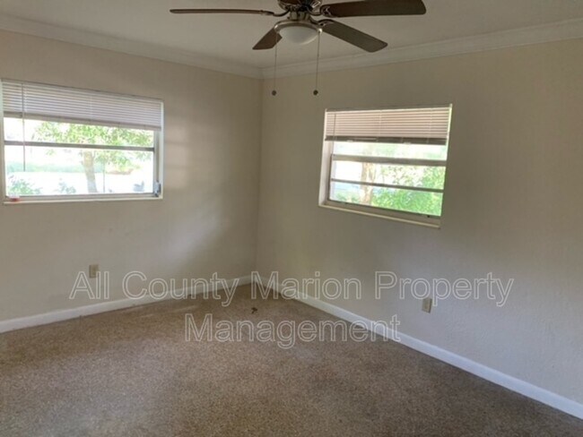 Foto del edificio - 2108 NE 3rd St