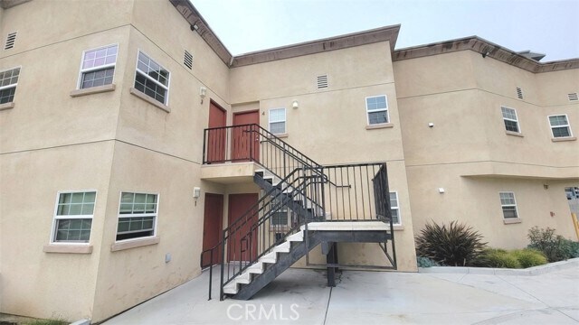 Foto del edificio - 8754 Reading Ave
