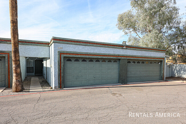 Building Photo - 7152 N 63rd Dr