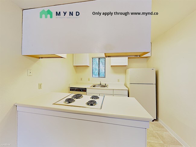 Foto del edificio - 7456 Sandalwood Dr