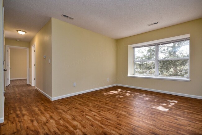 Foto del edificio - Table Rock Apartments