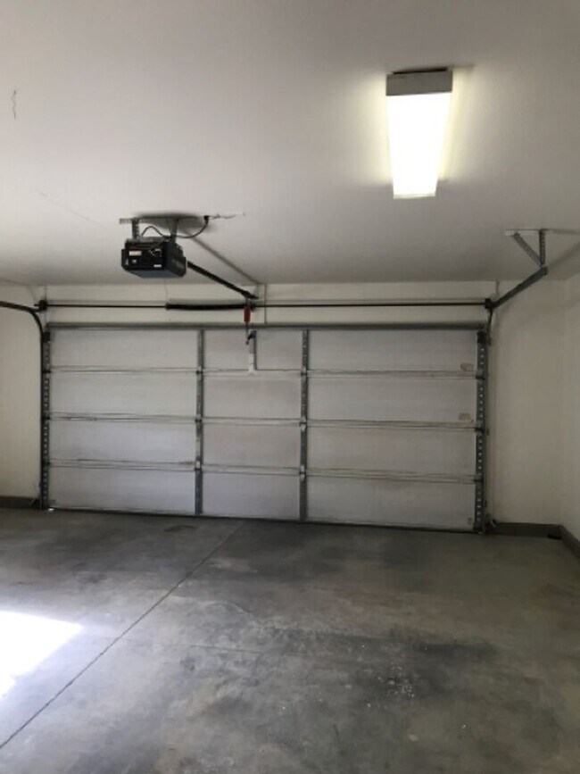 Foto del edificio - 618 Windemere Cir