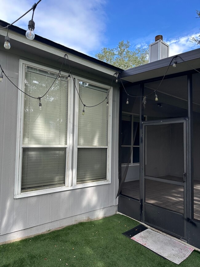 Building Photo - 11597 Alexis Forest Dr