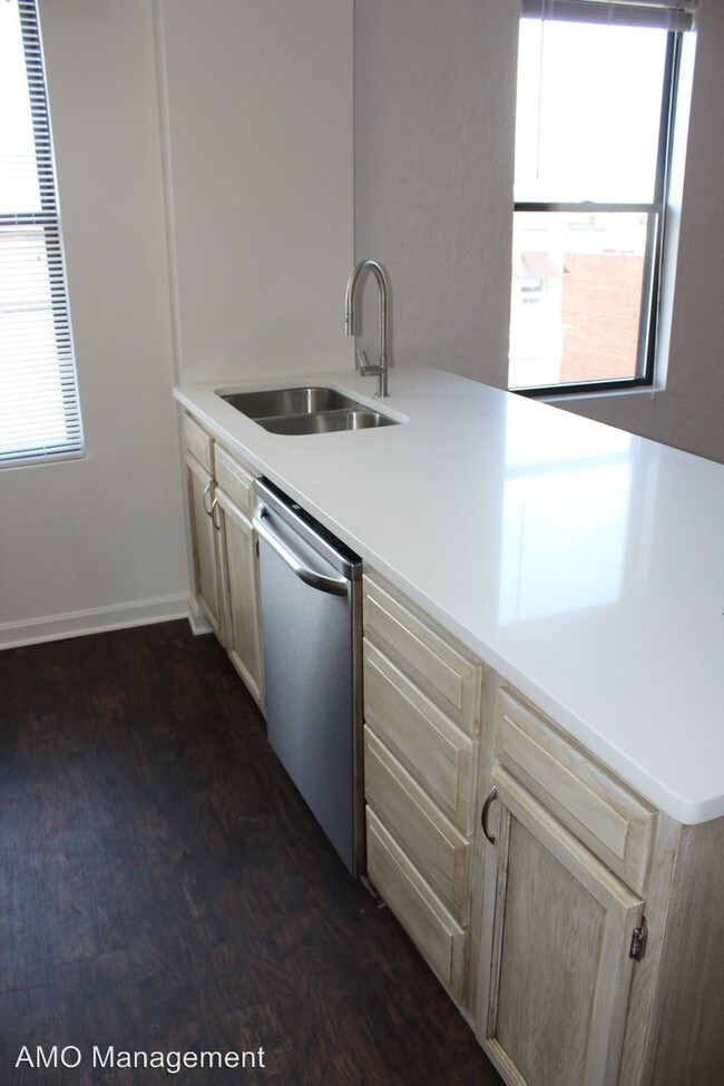 Foto del edificio - 2322 E Carson St