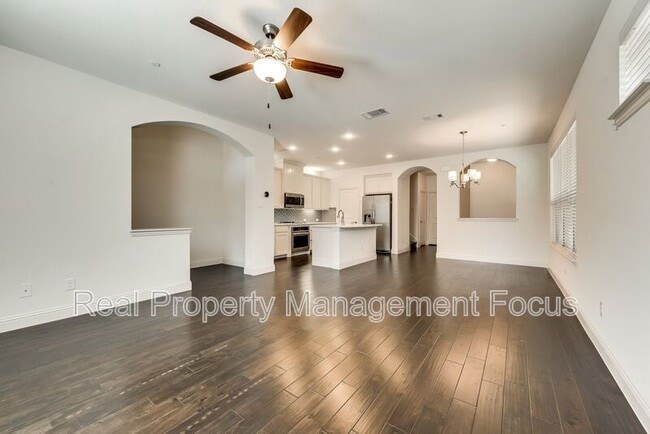 Building Photo - 7208 Huckleberry Dr
