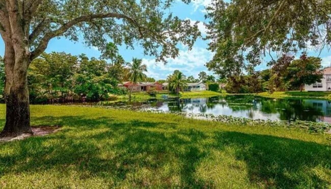 Building Photo - 11430-11442 Building Coral Springs
