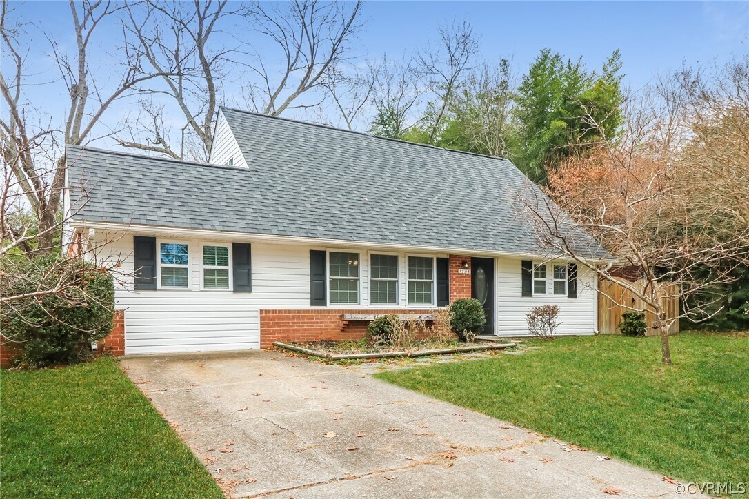 Primary Photo - 1305 Wembly Rd