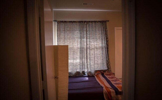 Foto del edificio - 4245 NE Meadow Creek Cir