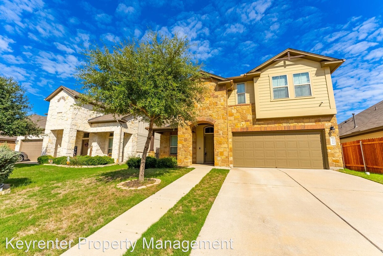 Primary Photo - 4 br, 3.5 bath House - 2004 Garretts Way