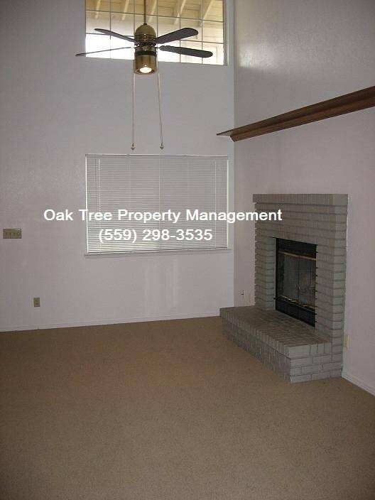 Foto del edificio - 1126 E. Goshen (Shepherd/Millbrook) ~ COMI...