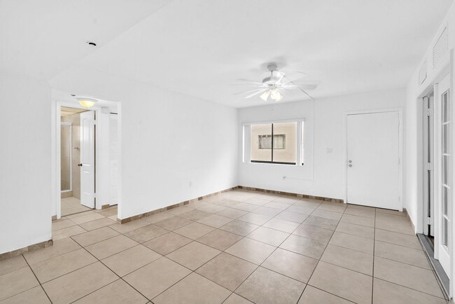 Building Photo - 8540 SW 133rd Avenue Rd