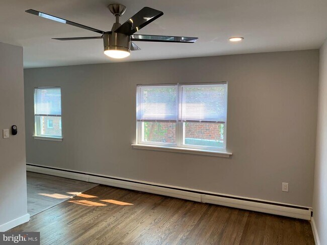 Foto del edificio - 1009 E Cliveden St