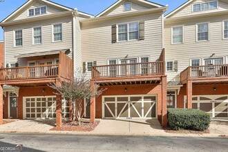 Building Photo - 803 Lexington Village