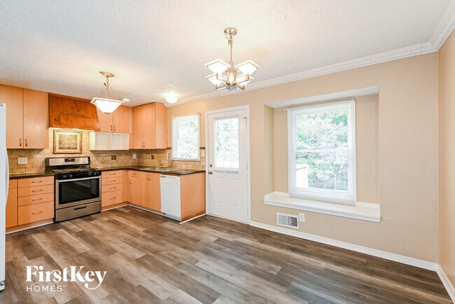 Building Photo - 2830 Broxton Mill Ct