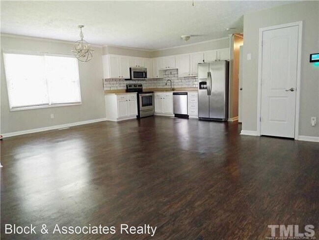 Foto del edificio - 3 br, 1.5 bath House - 405 Atwell Drive