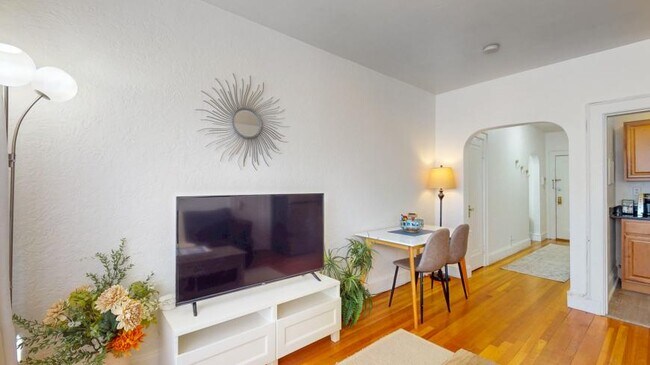 Foto del edificio - 1 bedroom in Brighton MA 02135