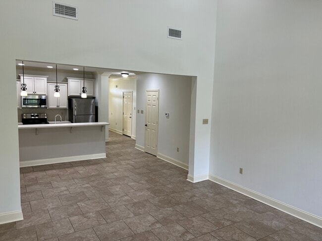 Sala de estar - 37140 Woodgate Ave