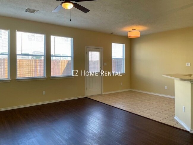 Building Photo - 17615 Bering Bridge Ln