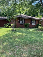 Building Photo - 320 Hampton Dr