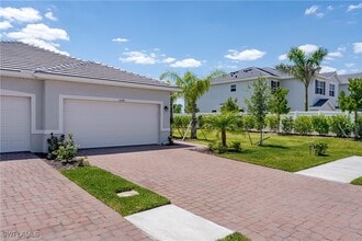 Building Photo - 2140 Dragonfruit Wy