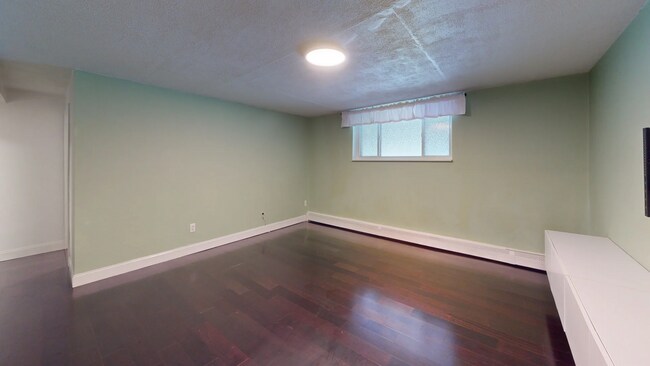 Foto del edificio - Modern 2-Bed with Parking