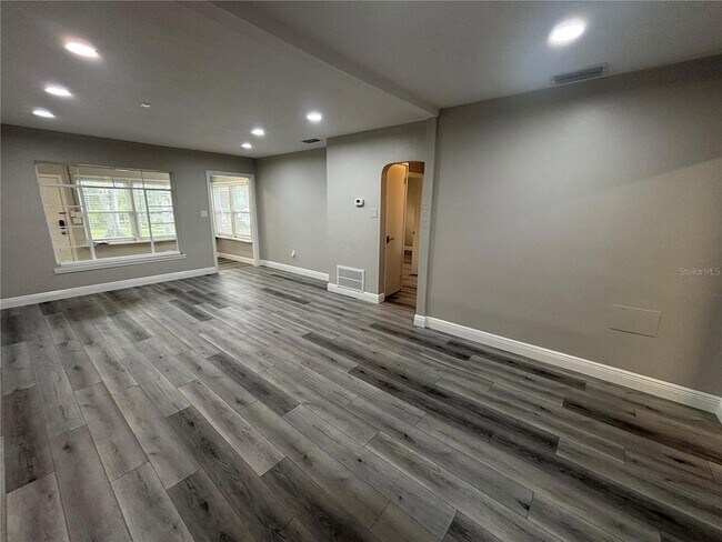 Foto del edificio - 237 NE 11th Ave