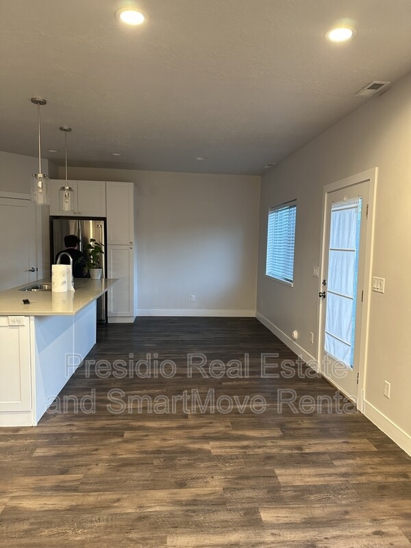 Photo - 4137 S 900 E Apartment