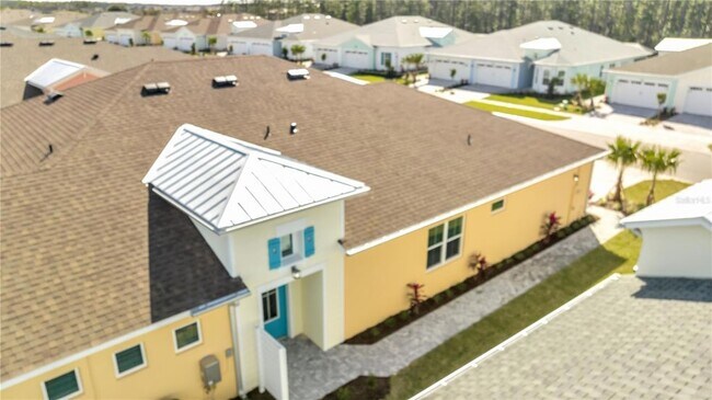 Foto del edificio - 879 Margaritaville Ave